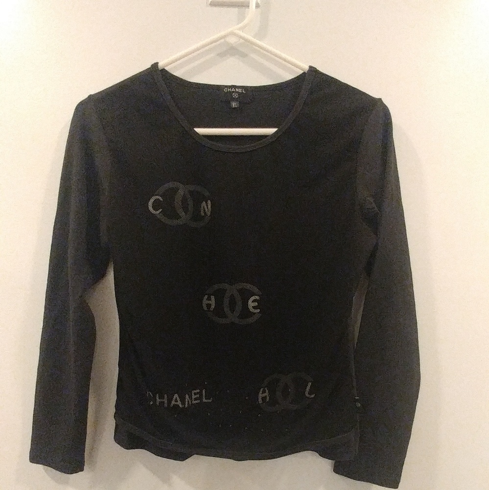 Chanel top